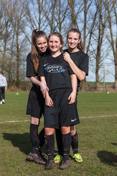 Bild 143 - C-Juniorinnen SV Steinhorst/Labenz - TSV Friedrichsberg-Busdorf : Ergebnis: 5:0